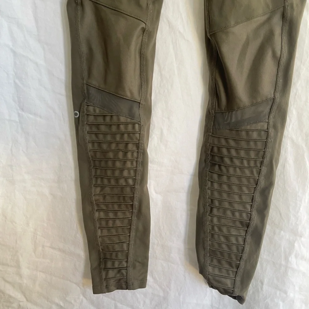 Alo Yoga High-Waisted Moto Legging Olive Ribbed Mesh Performance Tights Size XXS